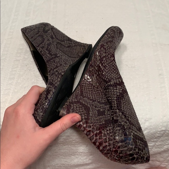Worthington faux snake skin heels - Picture 6 of 9